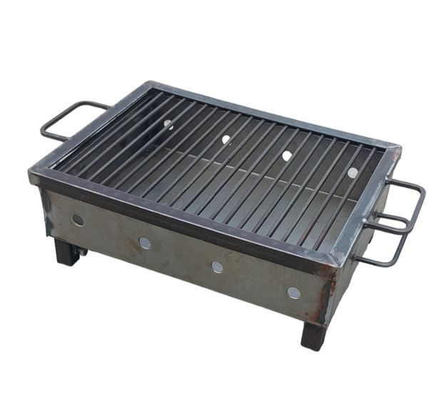 Gratar Gradina 40x30 cm din fier, cu picioare